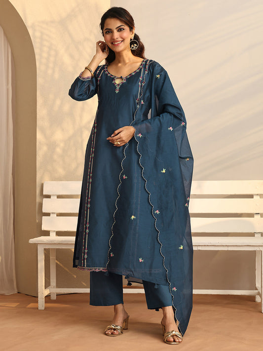 Women Ethnic Motifs Embroidered Regular Thread Work Kurta with Trousers & With Dupatta