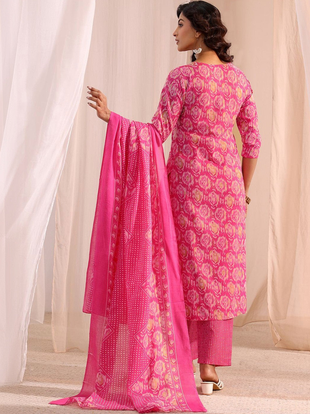 Women Ethnic Motifs Printed Regular Kurta with Trousers & With Dupatta