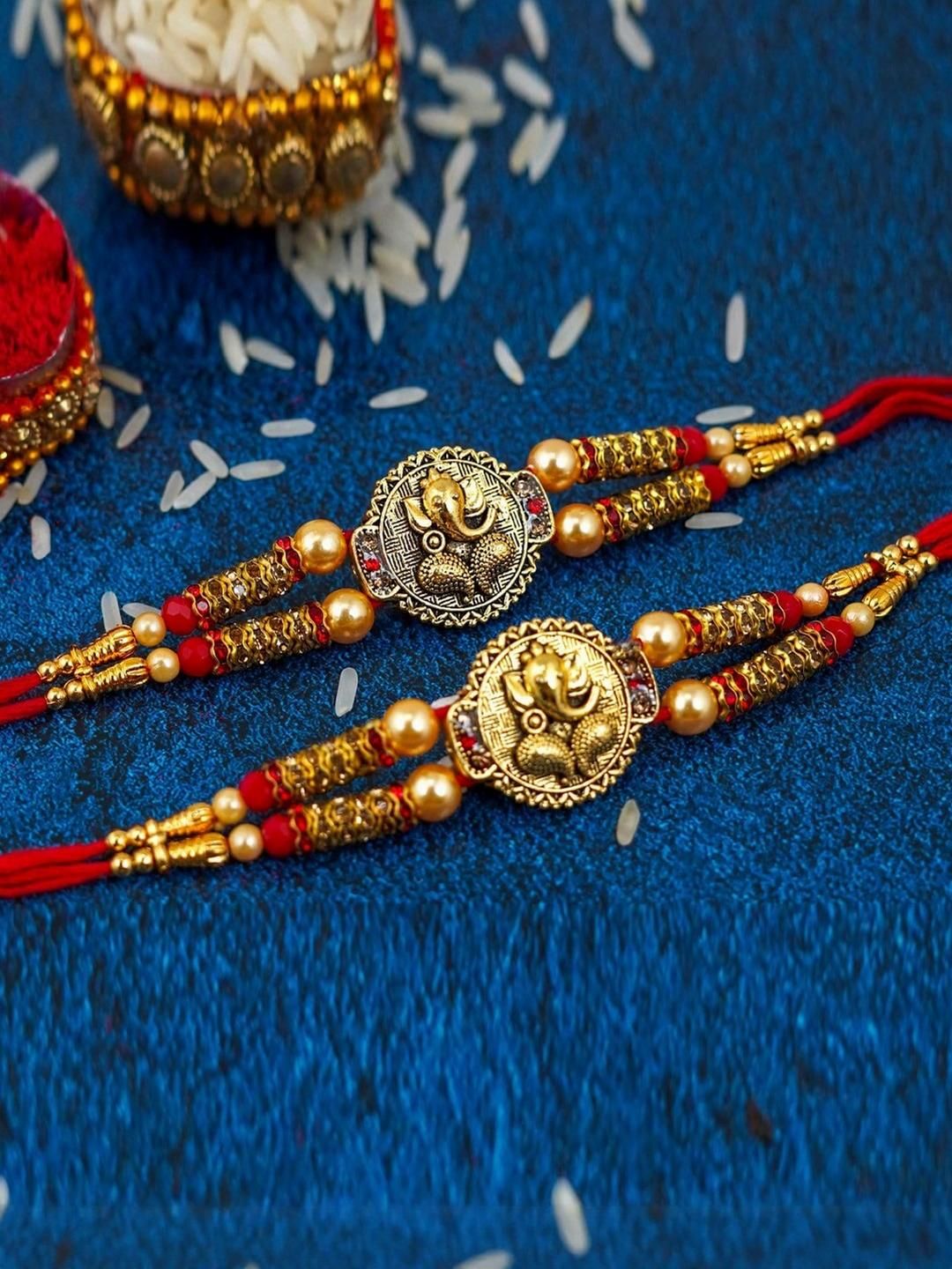Dhiyona Set Of 2 Thread Rakhi