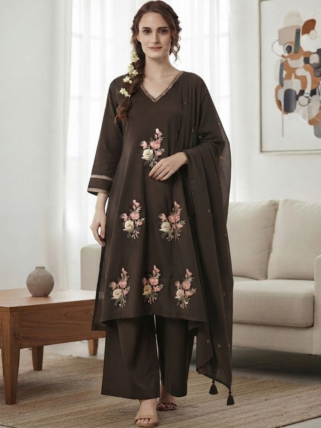 Women Floral Embroidered Regular Thread Work Pure Cotton Kurta with Palazzos & With Dupatta