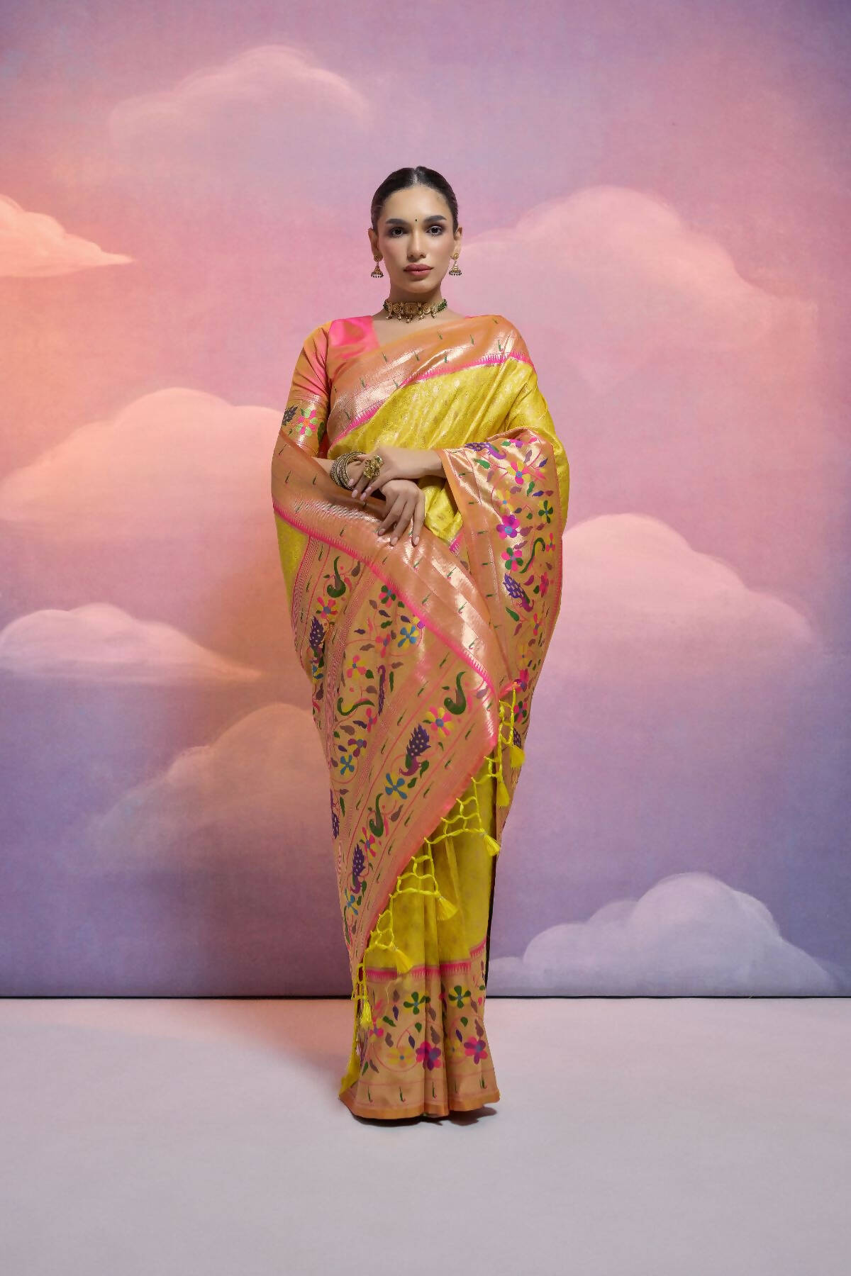 Women Paithani Vani Yellow Saree With Unstiched Blouse