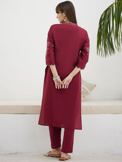 Dhiyona IE Embroidered Pure Cotton V-Neck Tunic With Trousers Co-Ords