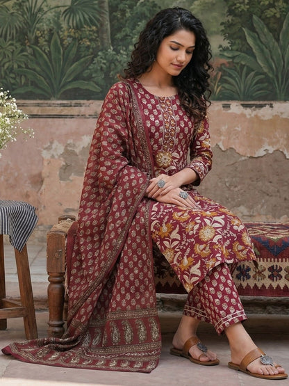 Women's Pure Cotton 3 Pcs Maroon Colour Straight Printed Kurta Sets Kurta Sets