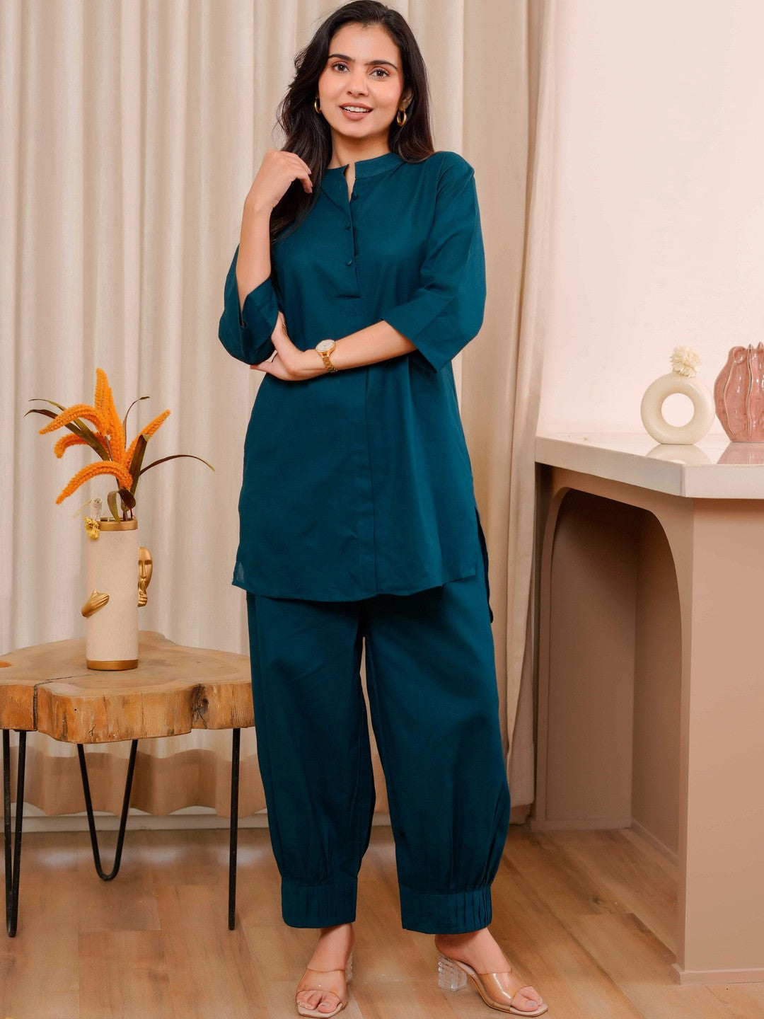 Women Regular Pure Cotton Kurta with Patiala