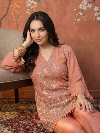 Women Floral Embroidered Regular Sequinned Kurta with Trousers