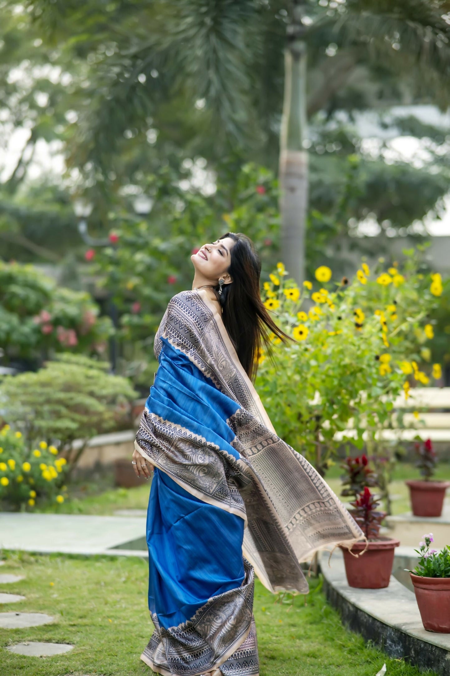 Women Yogita Madhubani 3 Blue Saree With Unstiched Blouse