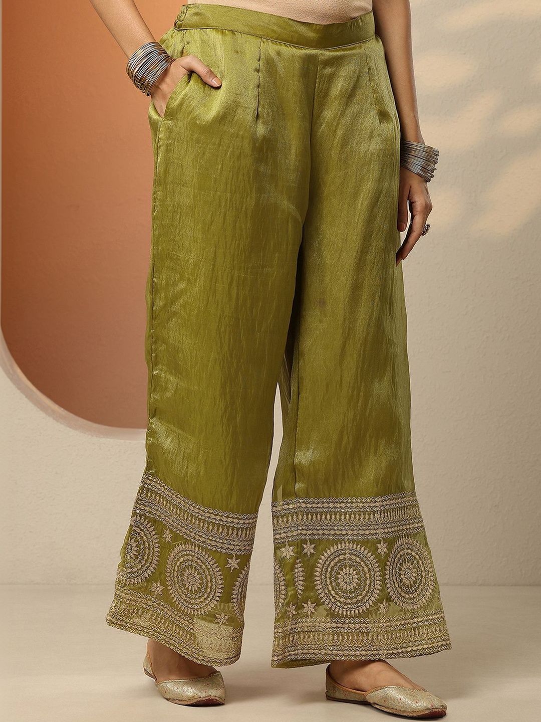 Dhiyona LL Women Ethnic Motifs Embroidered Regular Thread Work Kurta with Palazzos & With Dupatta