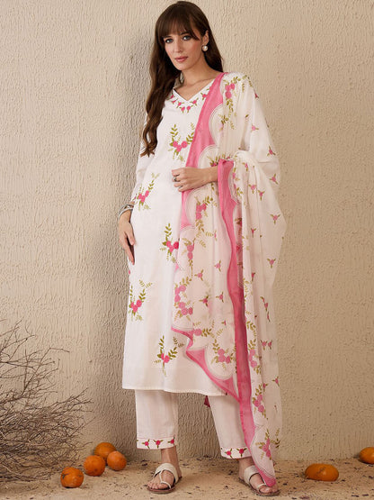 Women Floral Embroidered Regular Thread Work Pure Cotton Kurta with Trousers & With Dupatta