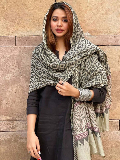 Dhiyona KL Straight Kurta with Palazzo & Dupatta
