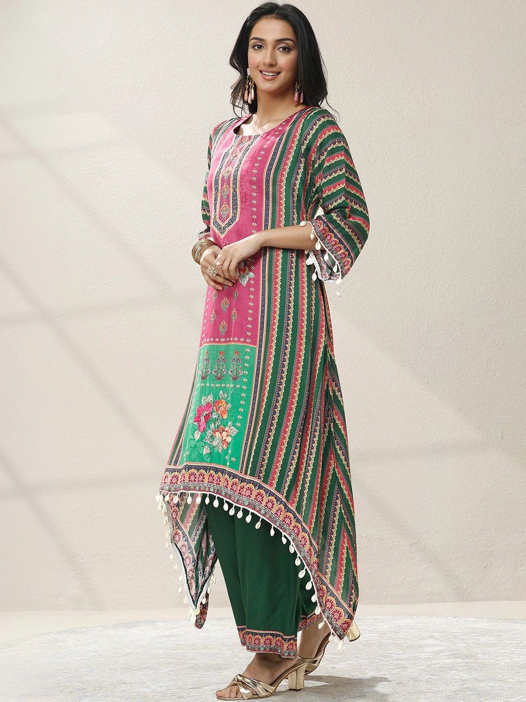 Dhiyona LL Women Ethnic Motifs Printed Regular Beads and Stones Kurta with Palazzos & With Dupatta