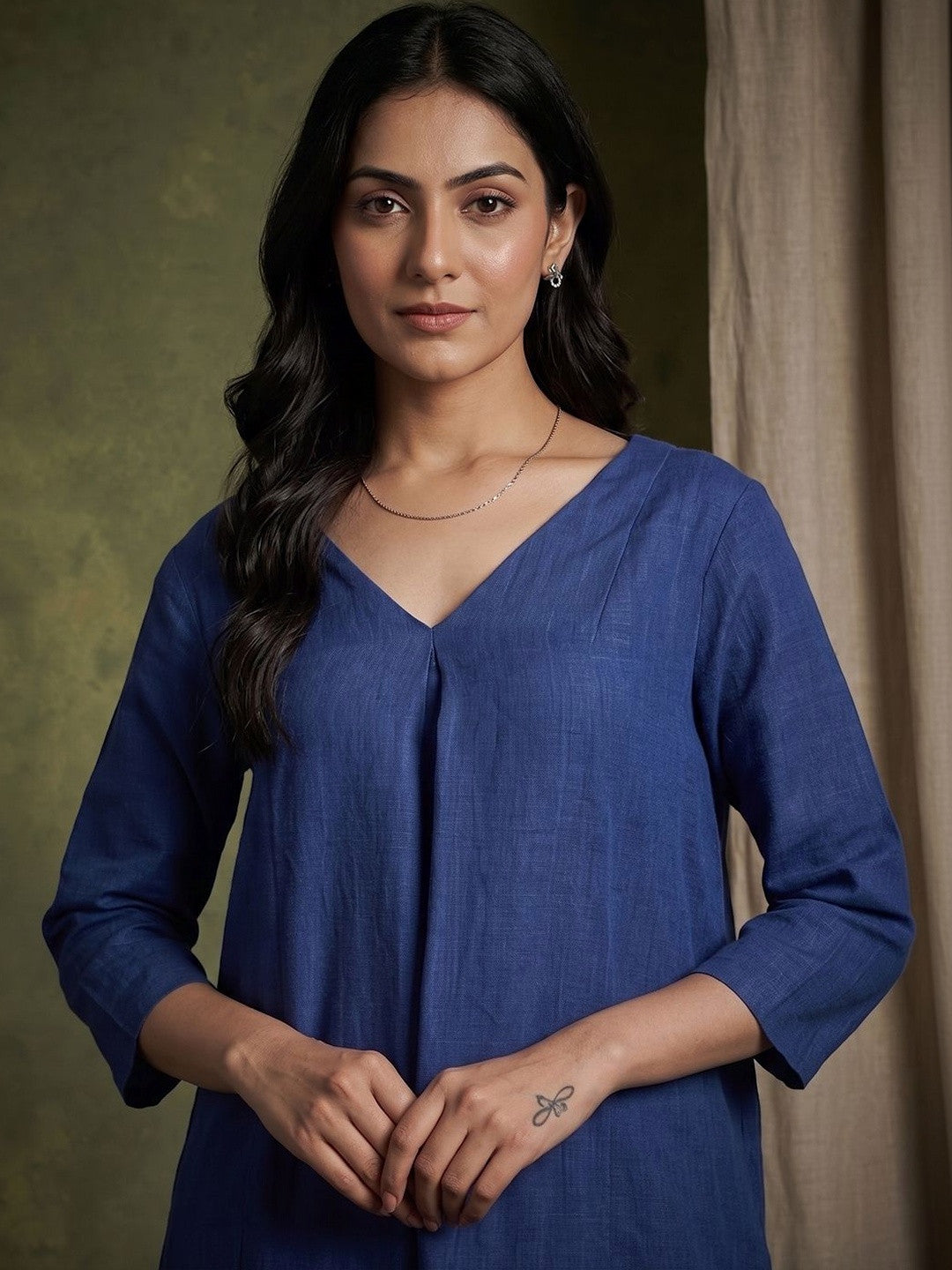 V-Neck Kurta & Trousers