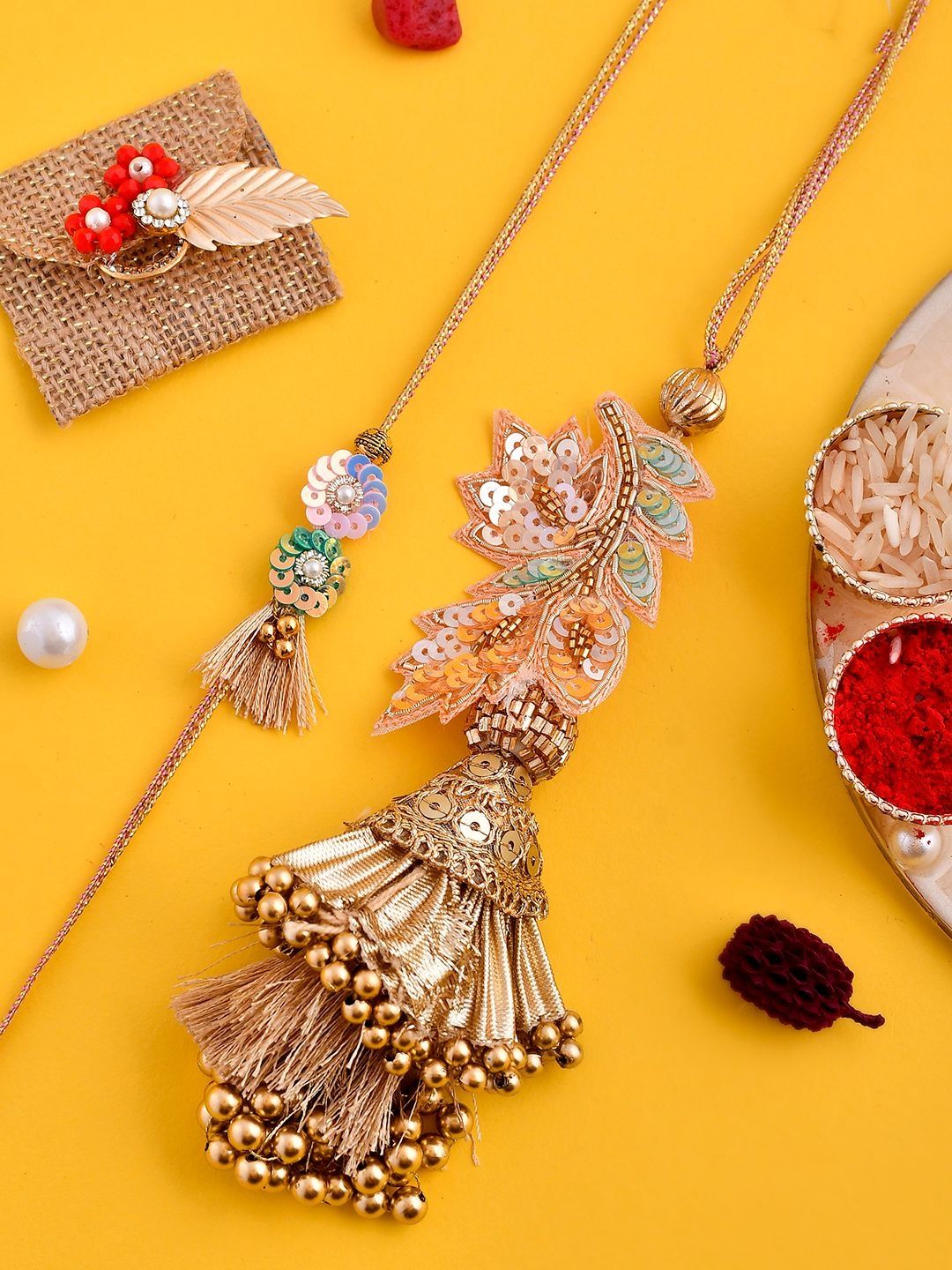 Dhiyona Rakhi