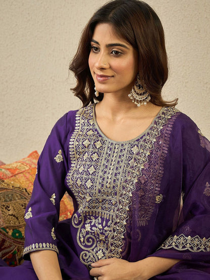 Dhiyona IN Women Floral Yoke Design Panelled Kurta with Palazzos & Dupatta