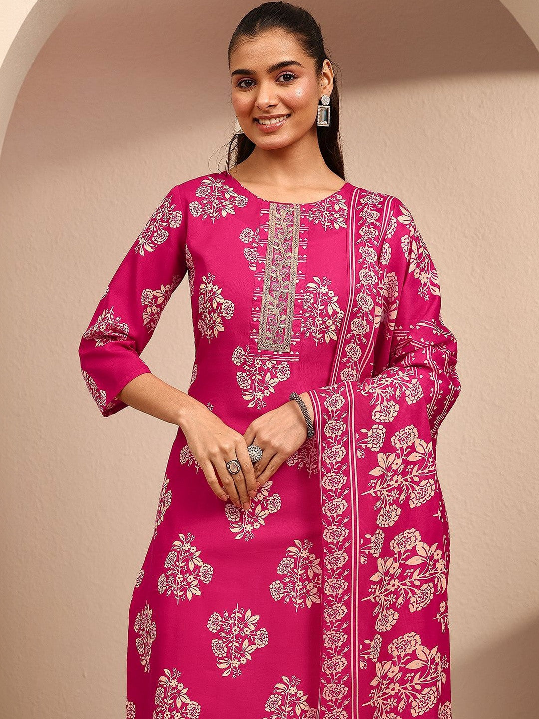 Women Floral Printed Regular Thread Work Kurta with Trousers & With Dupatta