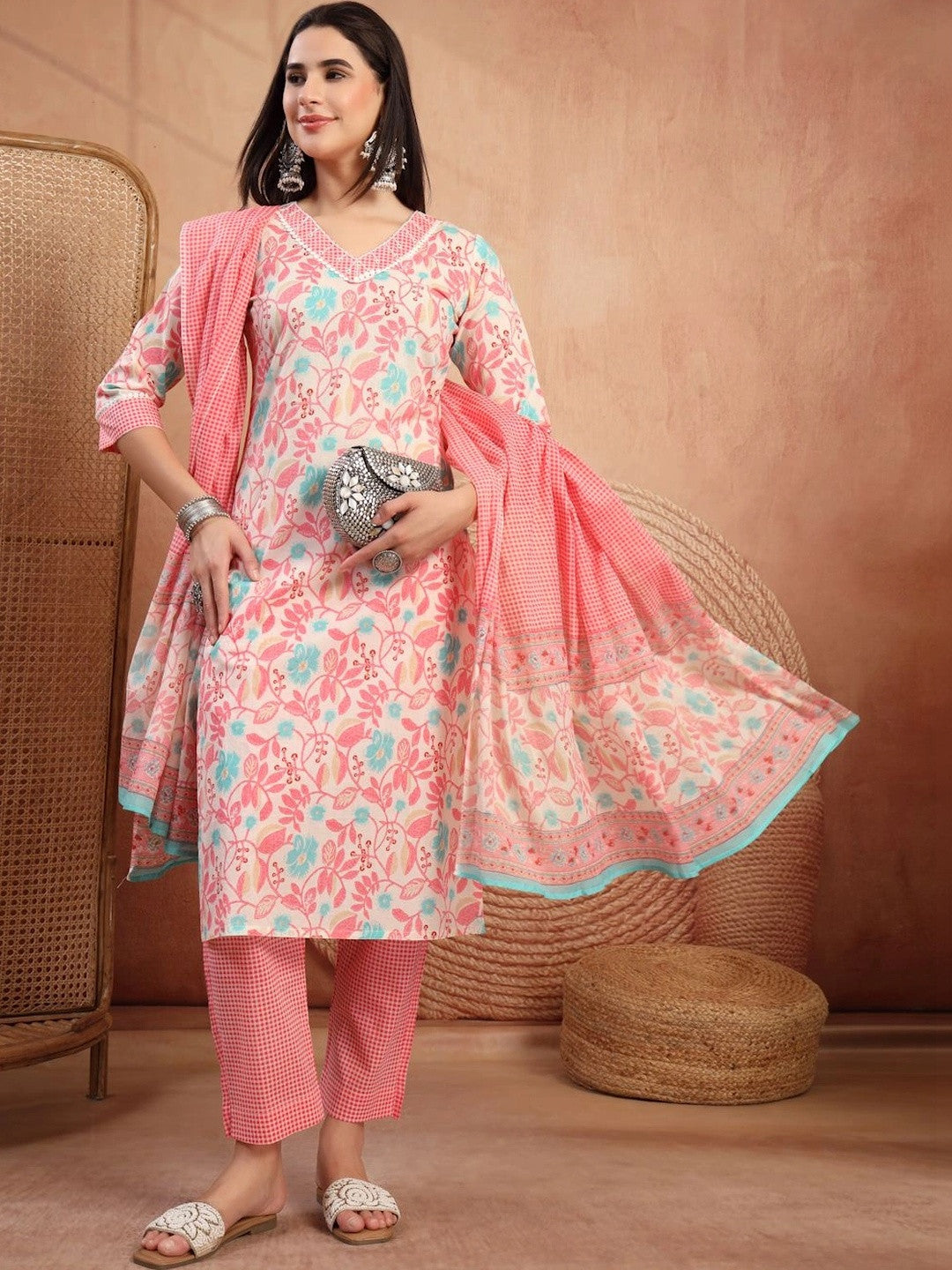 Women Floral Printed Regular Pure Cotton Kurta with Trousers & With Dupatta