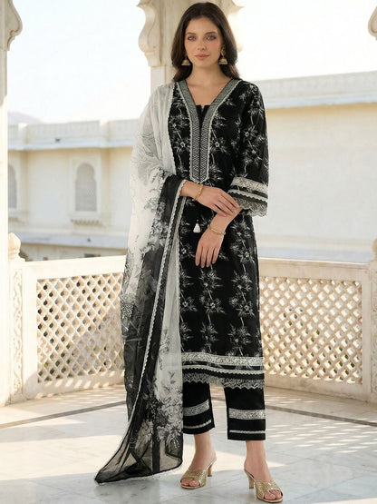 Women Floral Actual Embroidery Regular Thread Work Pure Cotton Kurta Set