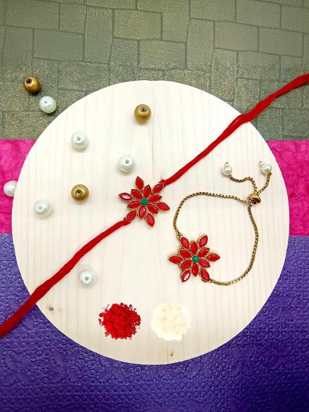 Dhiyona Rakhi