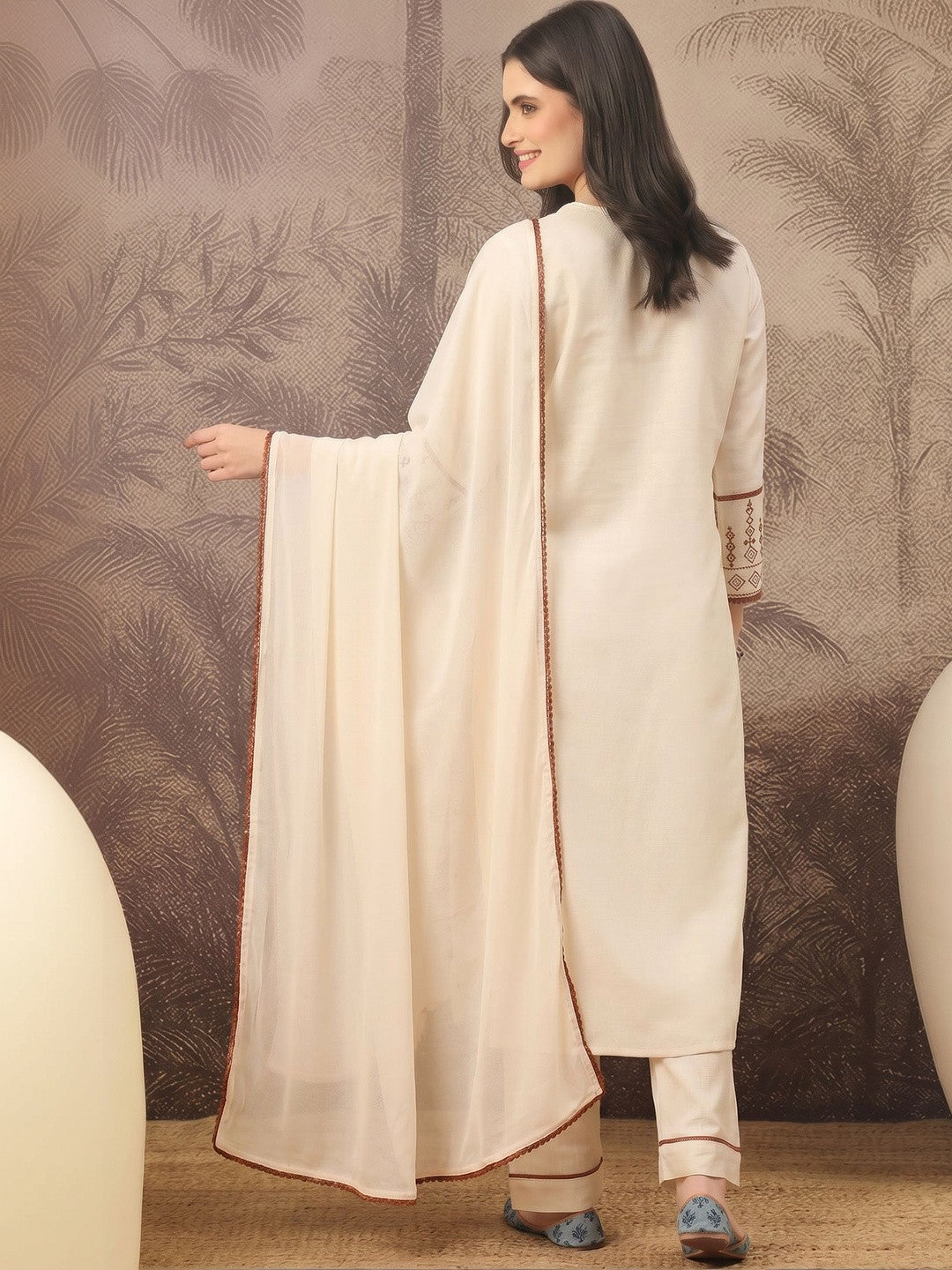 Women Embroidered Regular Pure Cotton Kurta with Trousers & With Dupatta