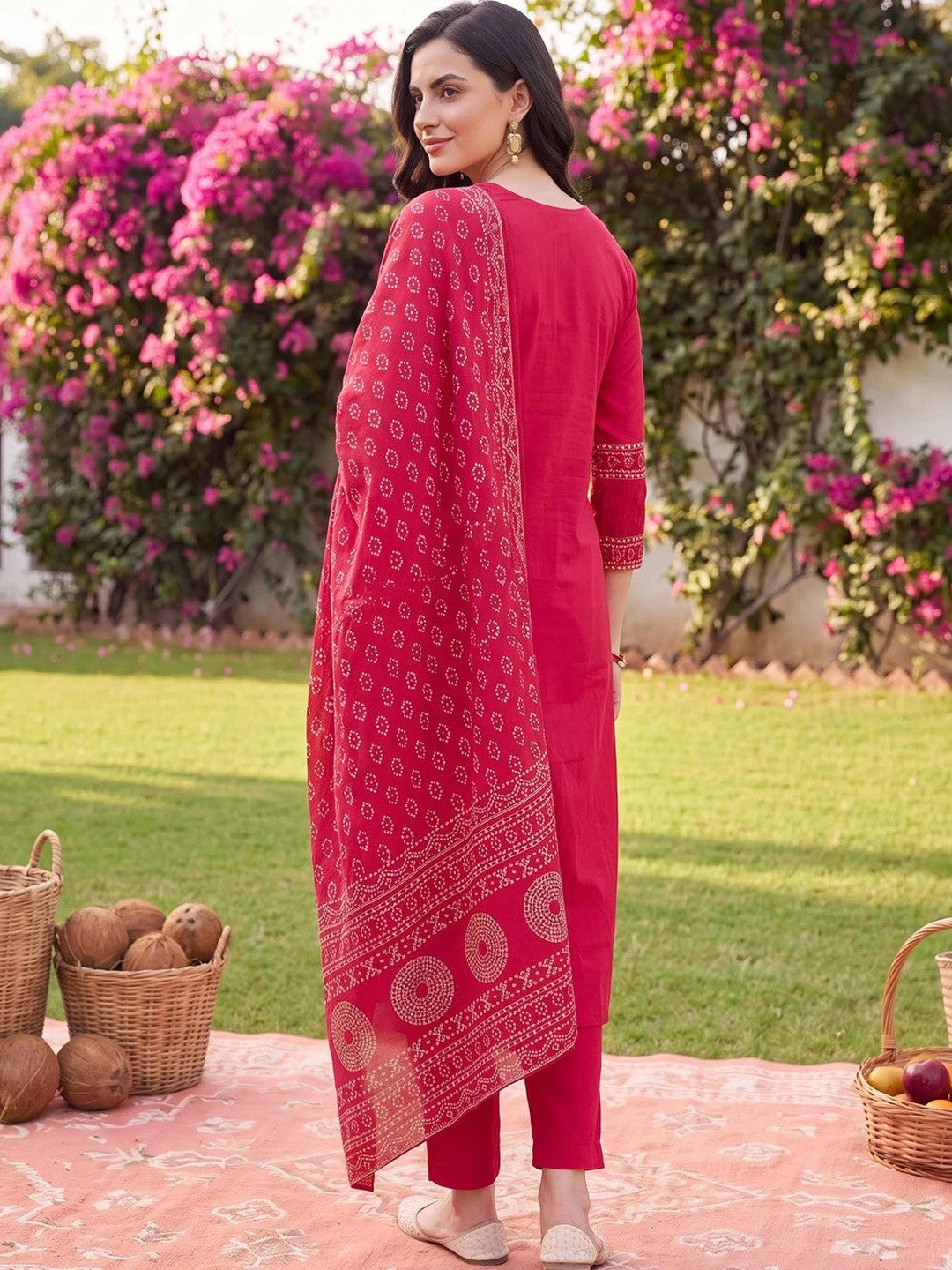 Women Ethnic Motifs Printed Regular Pure Cotton Kurta with Trousers & With Dupatta