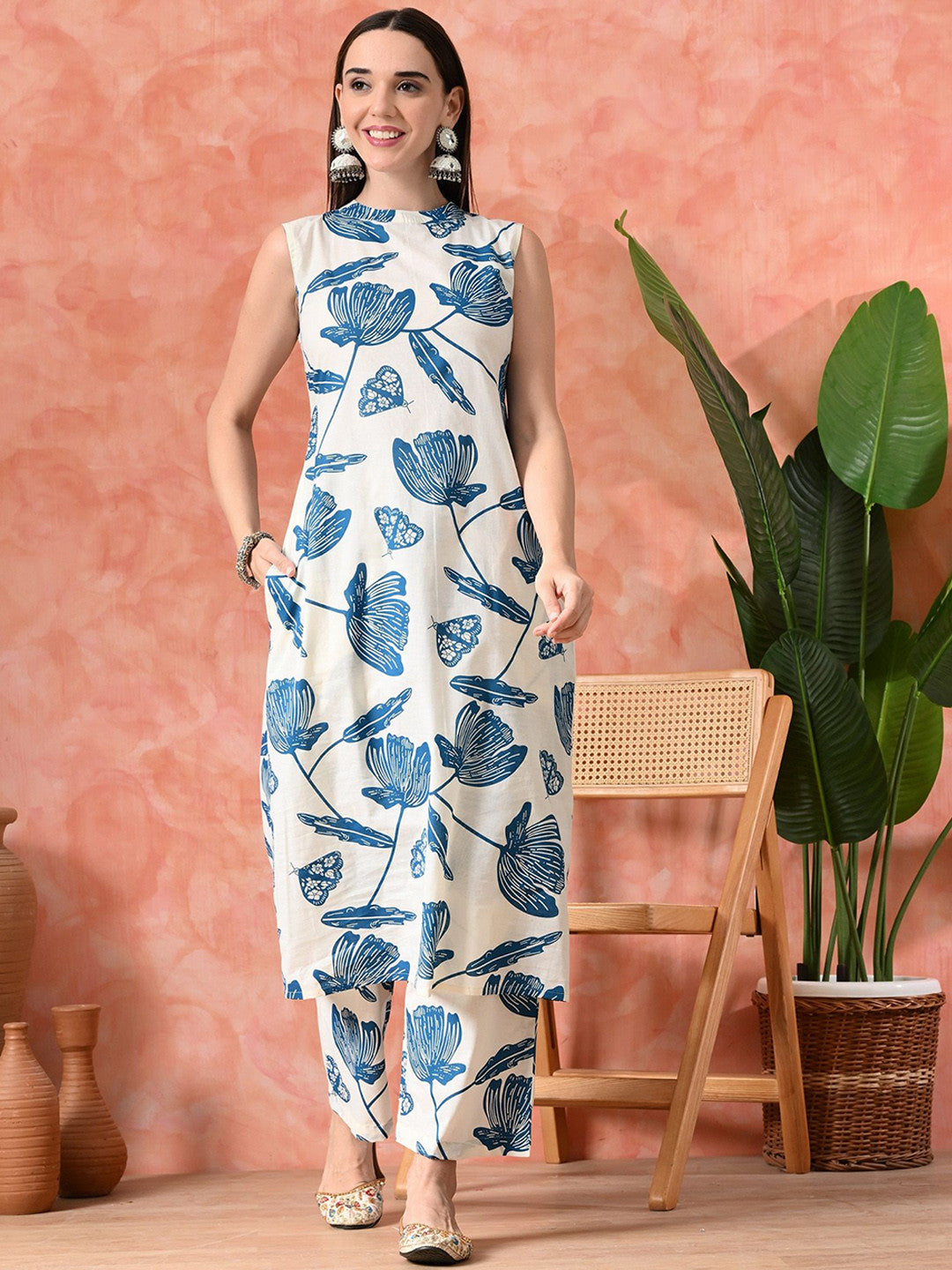 Floral Printed A-Line Kurta With Trousers