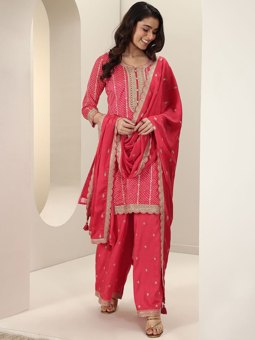Dhiyona LL Bandhani Printed Regular Kurta With Palazzos & Dupatta