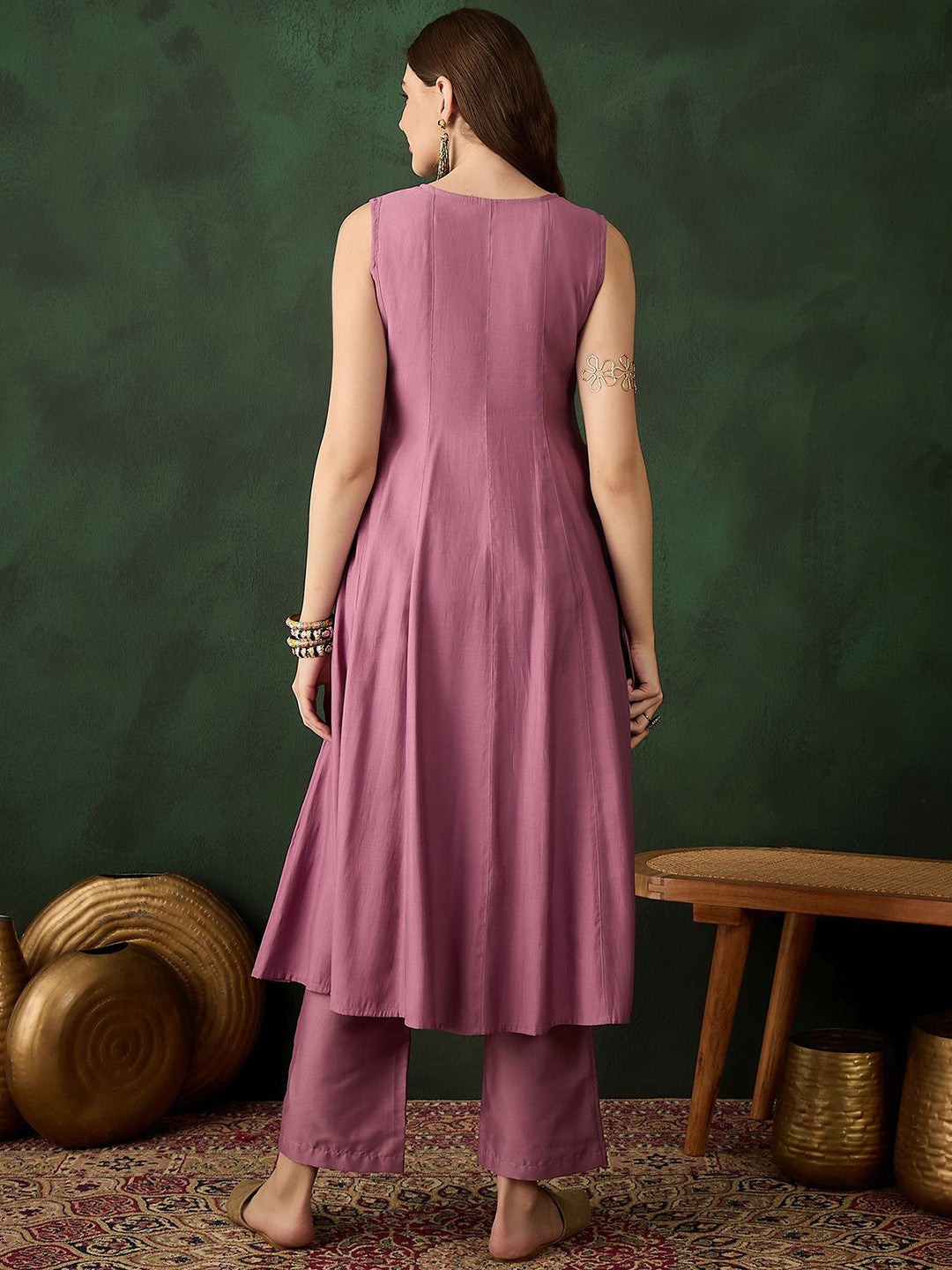 Women Striped Solid Kurta with Trousers