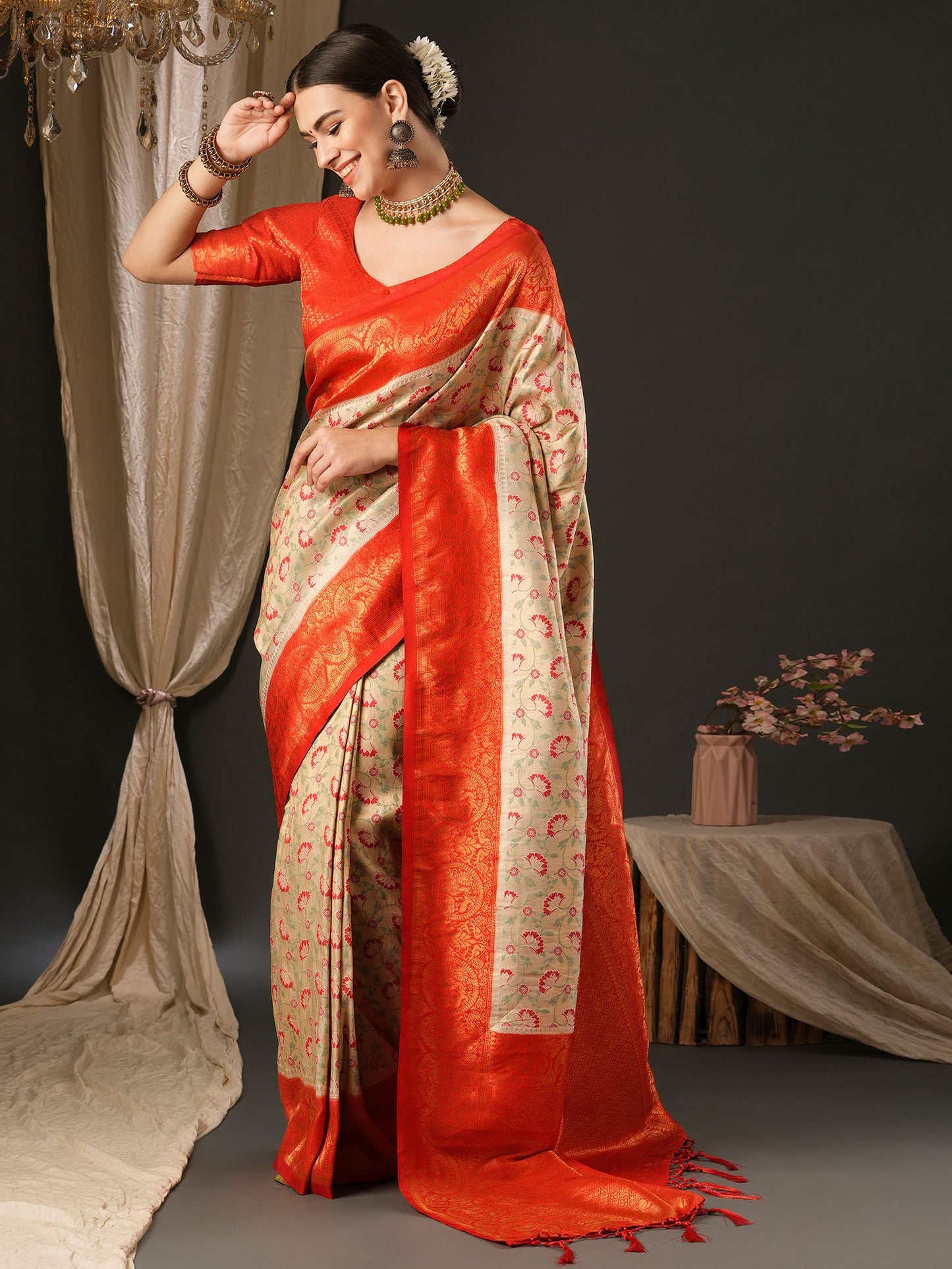 Women's Silk Blend Red Woven Design Designer Saree With Blouse Piece