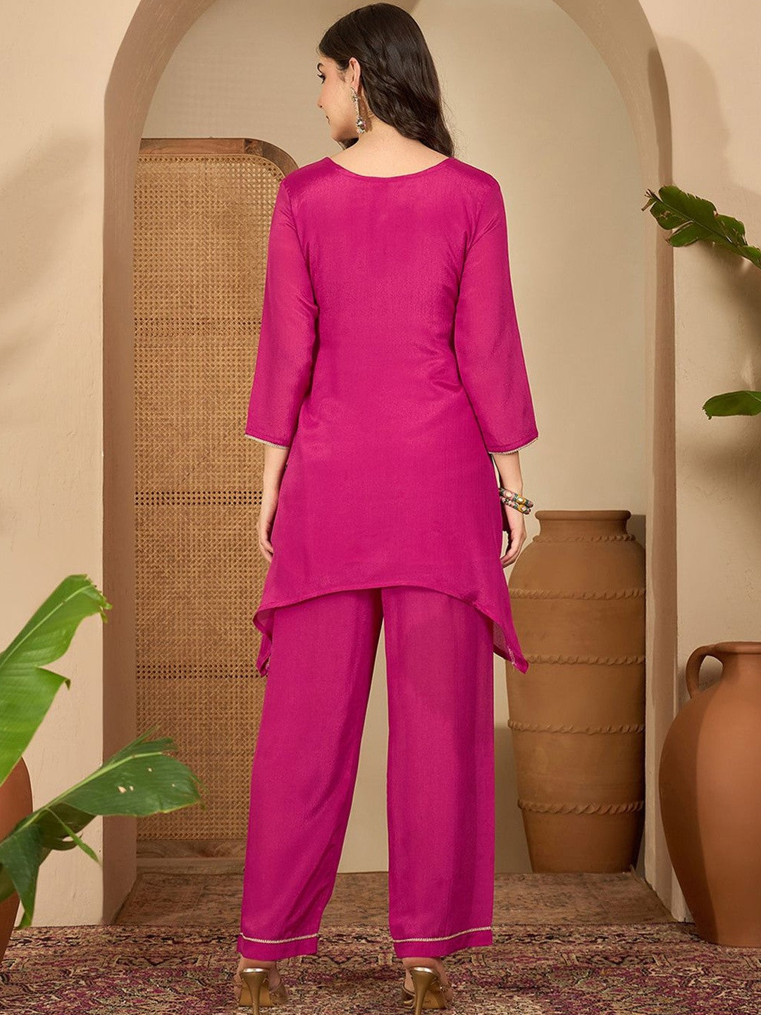 Women Floral Embroidered Pleated Sequinned Kurta With Trousers