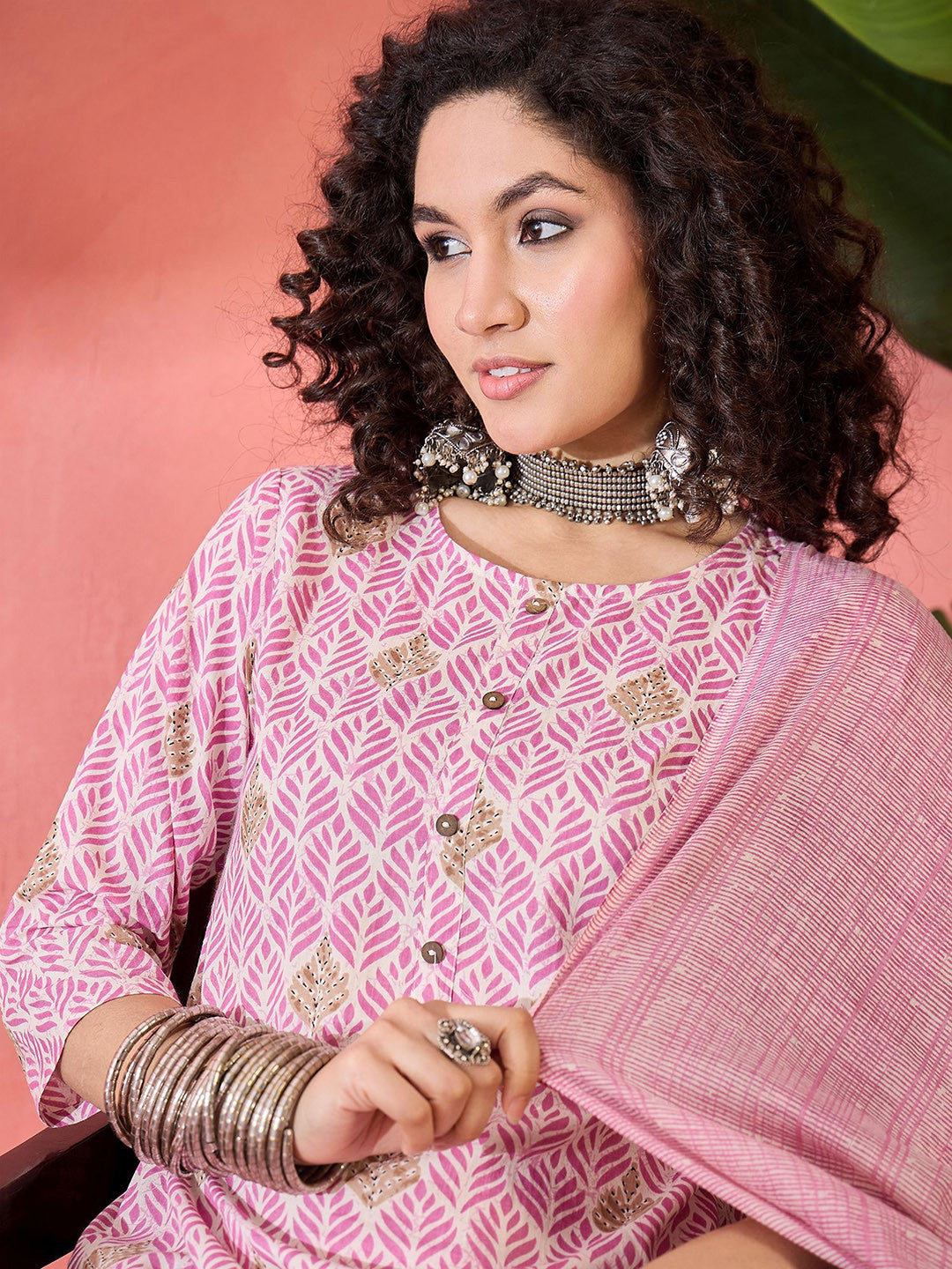 Floral Printed Round Neck Pure Cotton Straight Kurta With Trousers & Dupatta