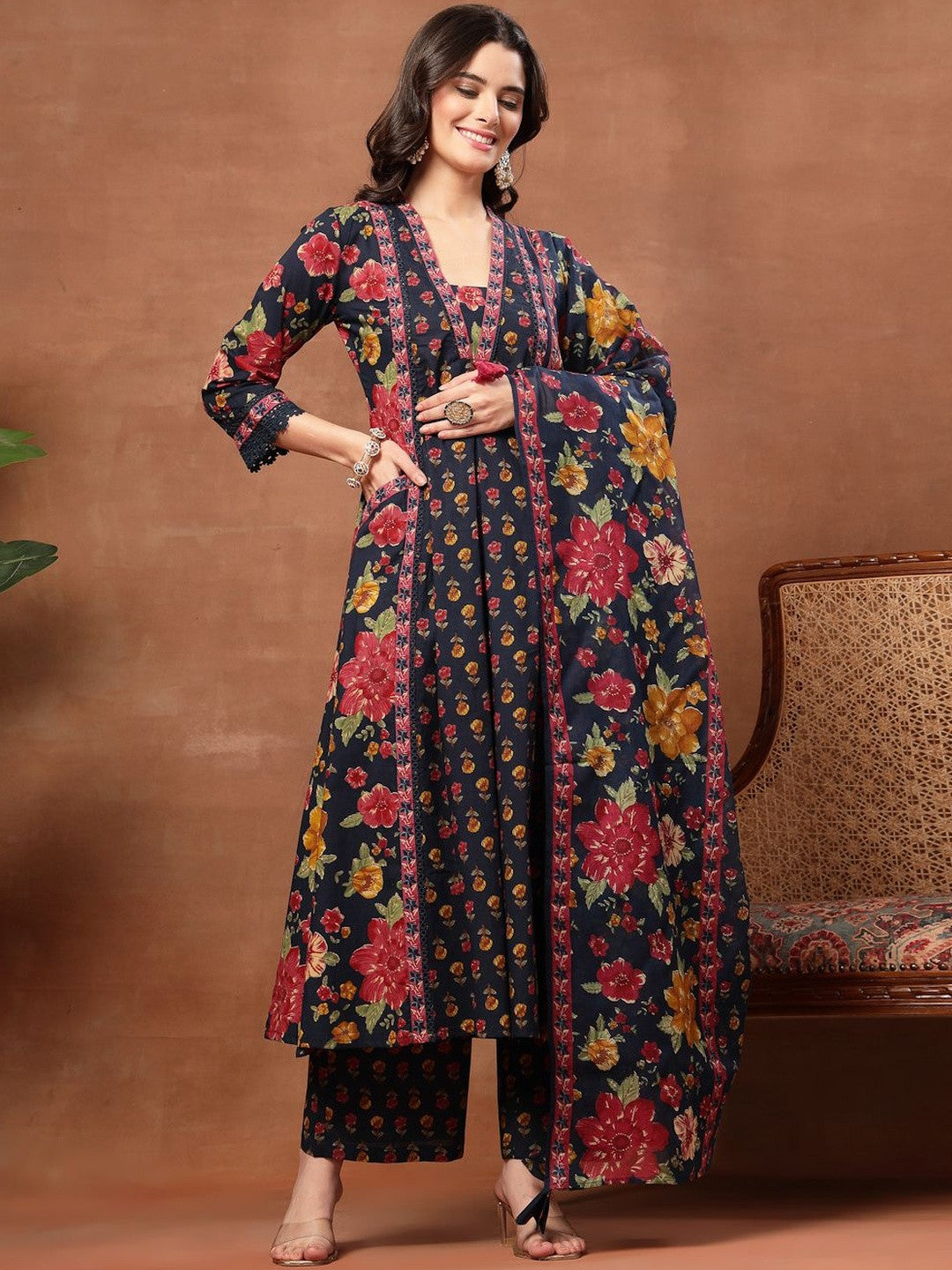 Dhiyona SN Printed Pure Cotton V-Neck Kurta & Palazzos Kurta Set