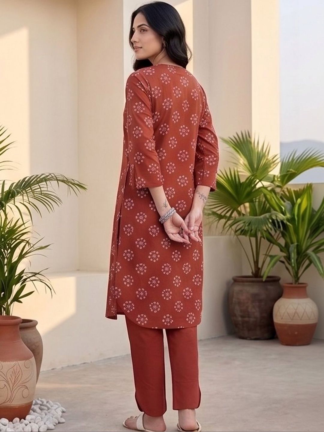Red Women Ethnic Motifs Printed Regular Kurta with Trousers
