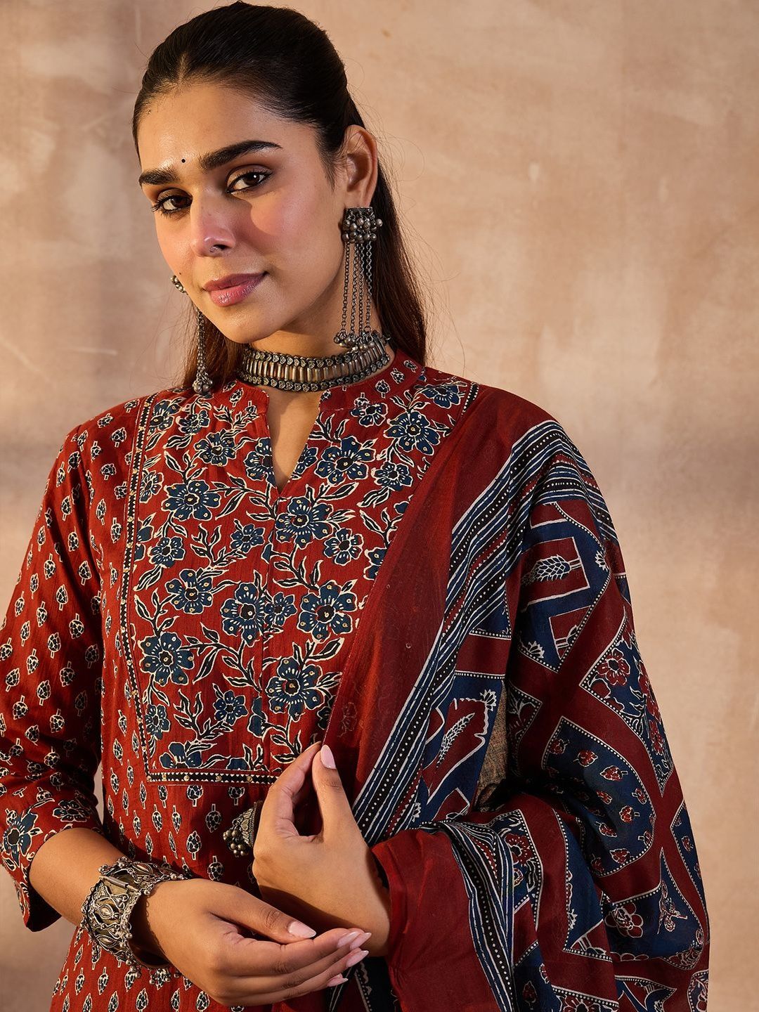 Women Floral Printed Cotton Kurta with Trousers & Dupatta