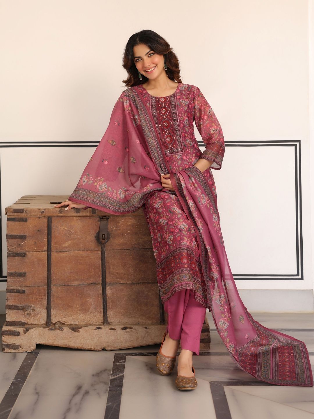 Dhiyona RR Women's Ethnic Motifs Printed Regular Sequinned Chanderi Cotton Kurta with Trousers & With