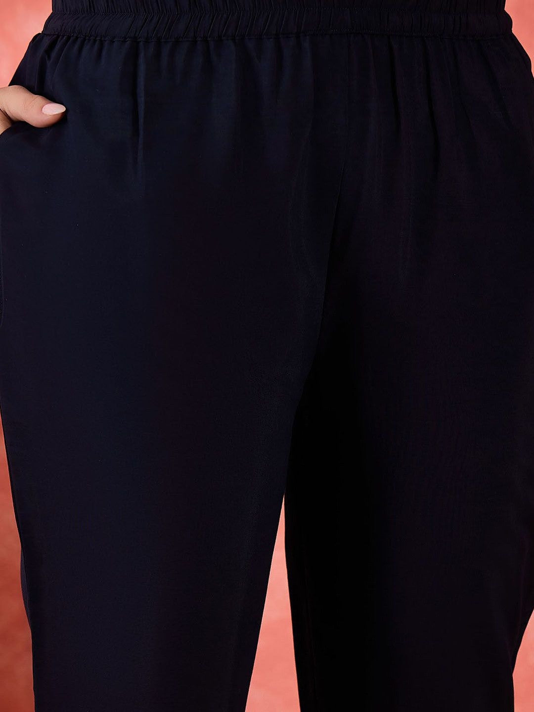 Women Yoke Design Straight Kurta & Trousers