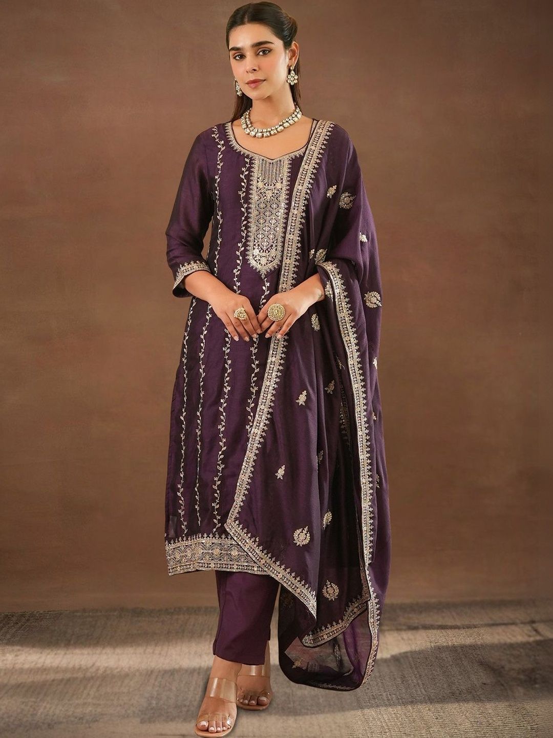 Dhiyona IE Women Ethnic Motifs Embroidered Regular Thread Work Kurta with Trousers & With Dupatta