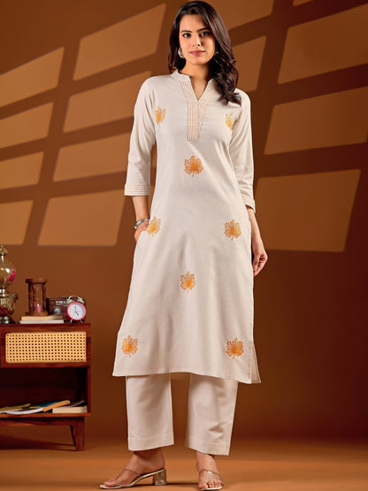 Women Ethnic Motifs Embroidered Regular Thread Work Pure Cotton Kurta with Trousers