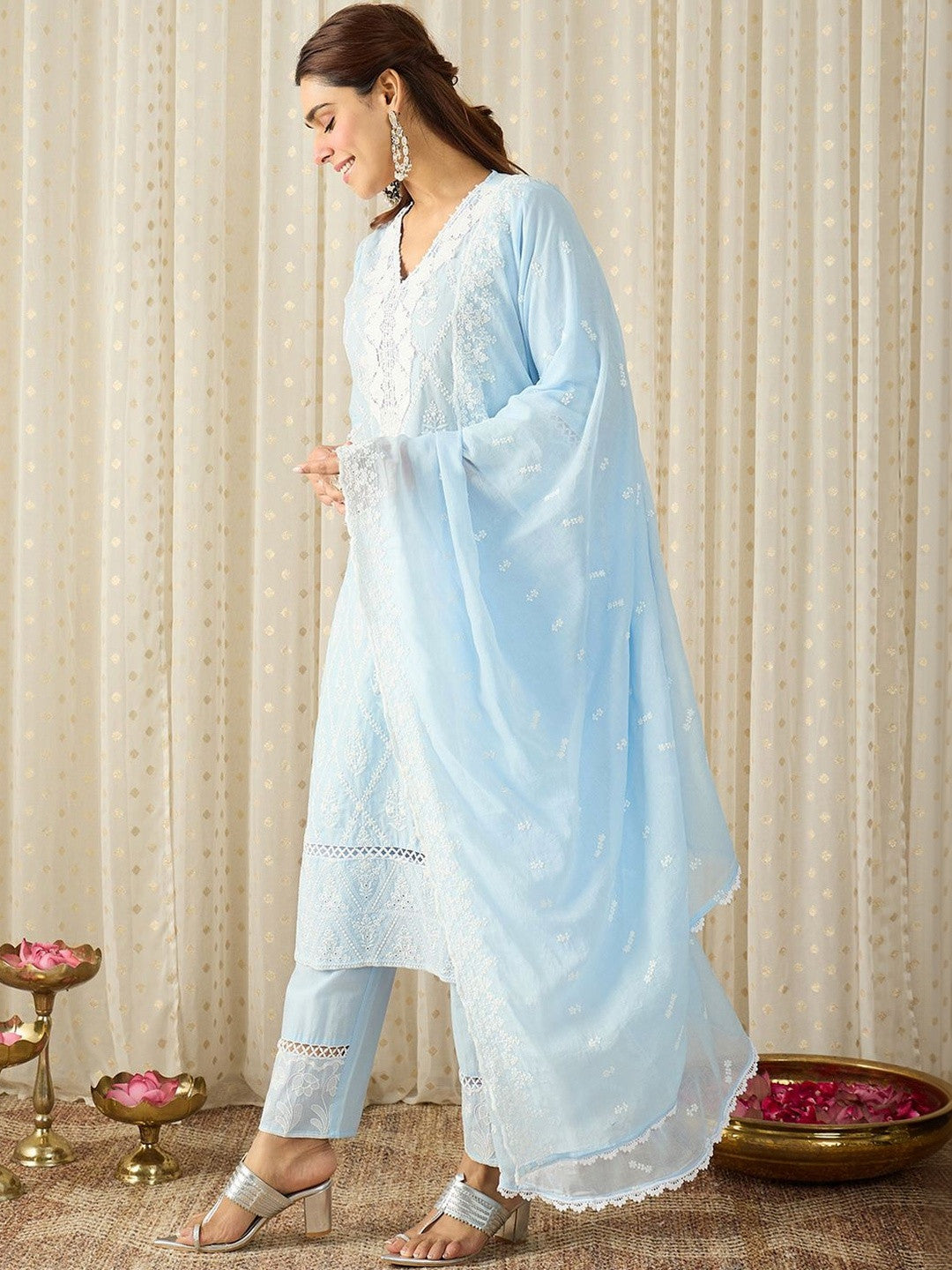 Women Embroidered Regular Thread Work Pure Cotton Kurta With Trousers & Dupatta