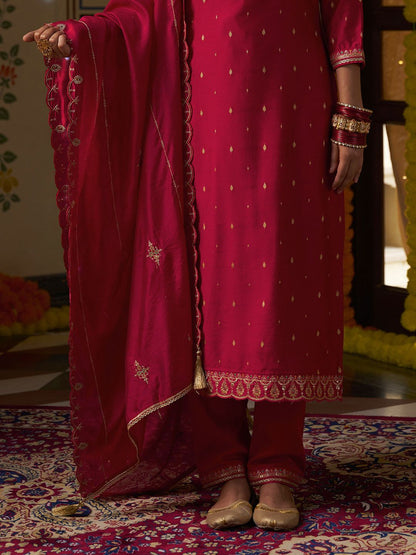 Dhiyona CH Women Floral Embroidered Kurta with Trousers & Dupatta