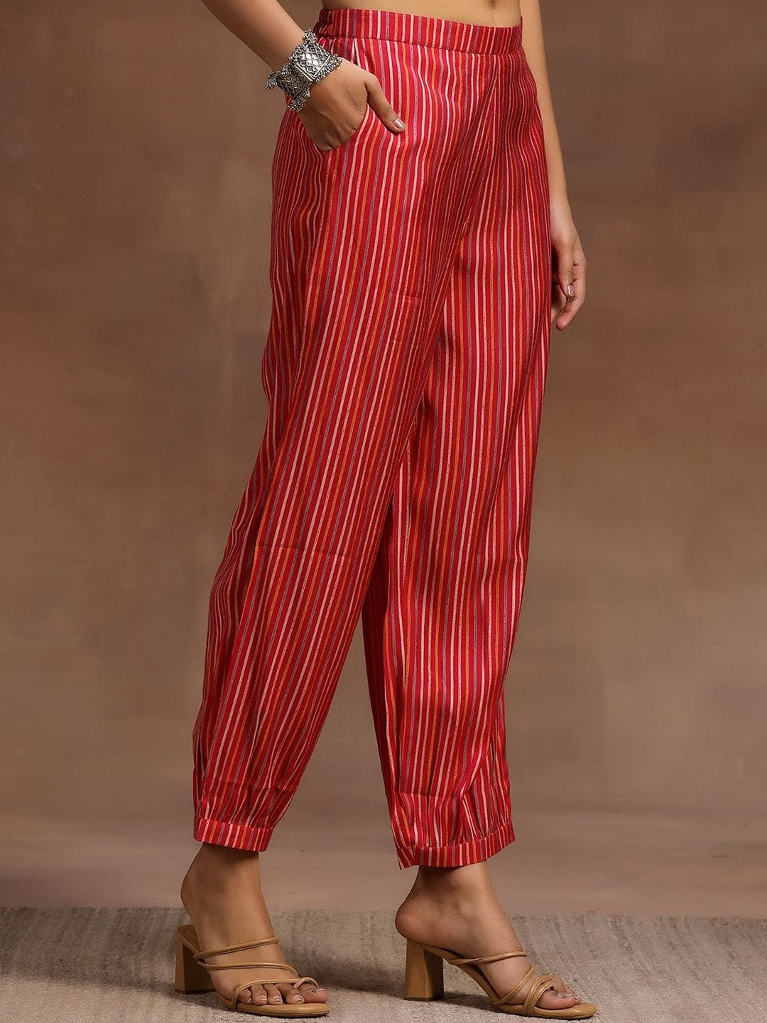 Women Floral Printed Empire Kurta with Trousers & With Dupatta