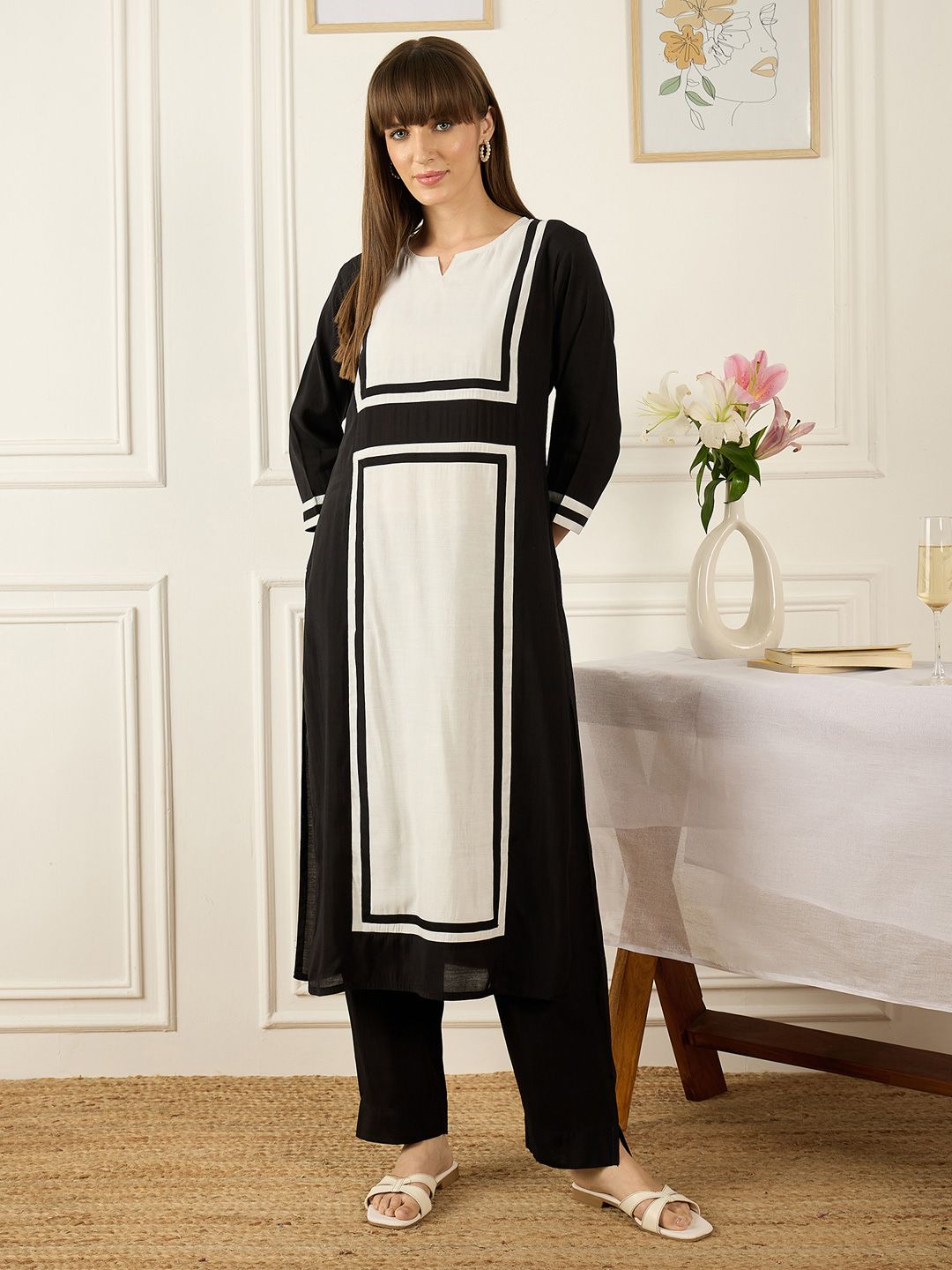 Dhiyona IE Colourblocked Printed Thread Work Chanderi Silk Kurta With Palazzos