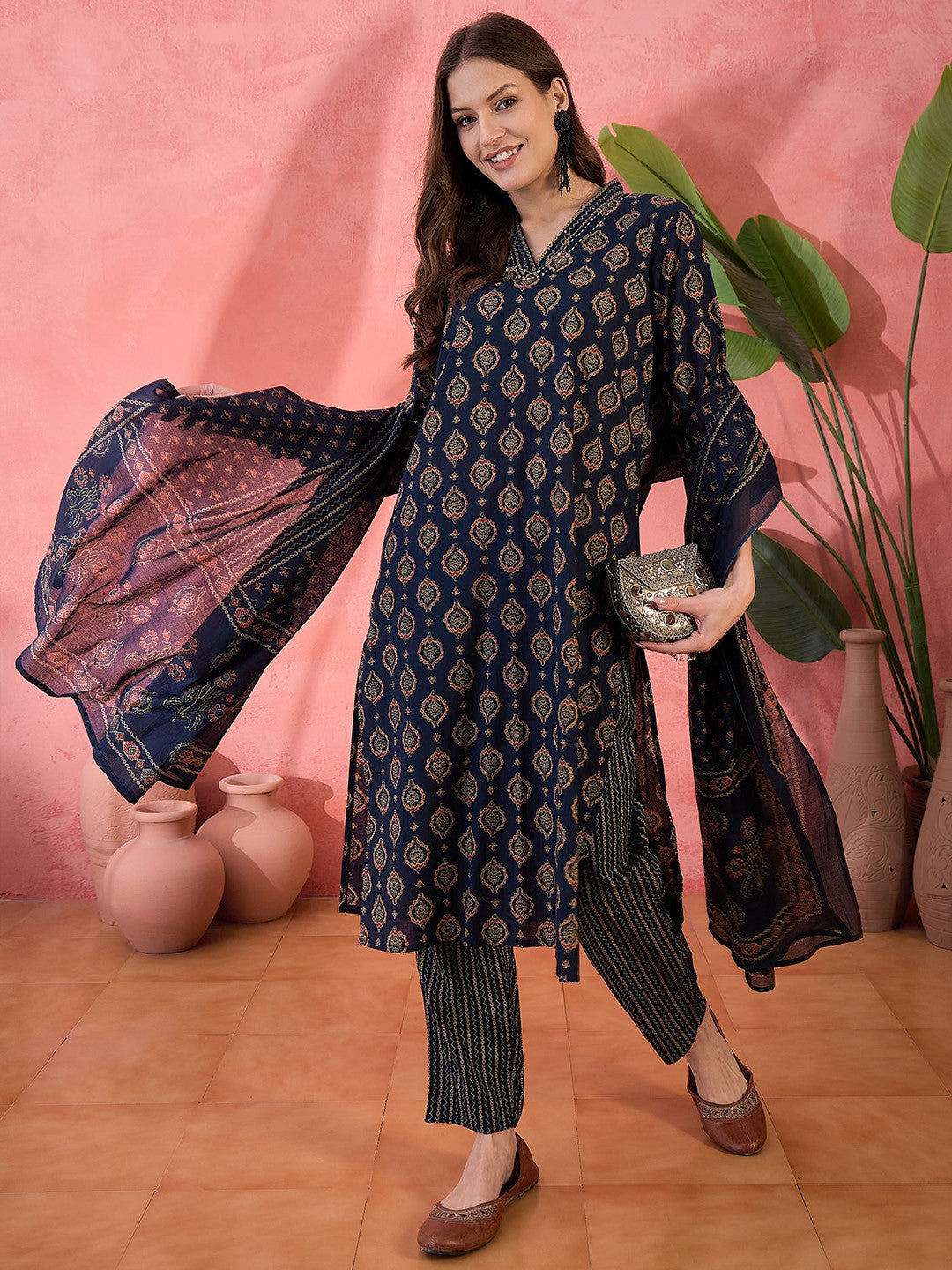 Dhiyona SN Ethnic Motifs Printed V Neck Pure Cotton Straight Kurta With Trouser & Dupatta
