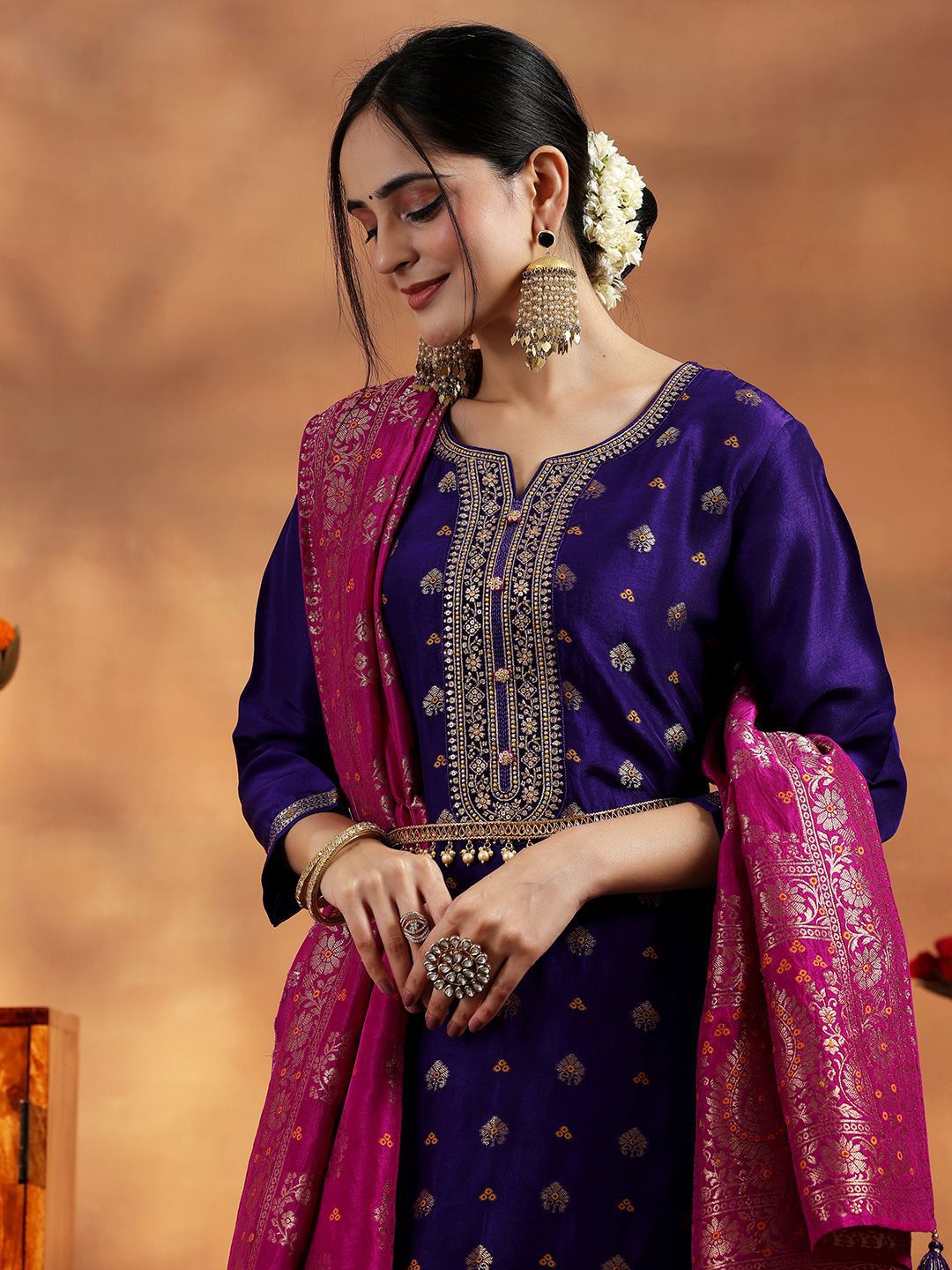 Dhiyona LL Women Floral Regular Kurta with Palazzos & With Dupatta