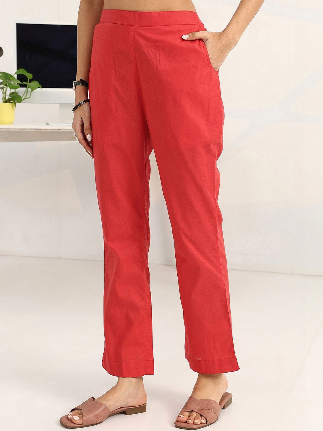 Women Ethnic Motifs Printed Regular Cotton Blend Kurta with Trousers & With Dupatta