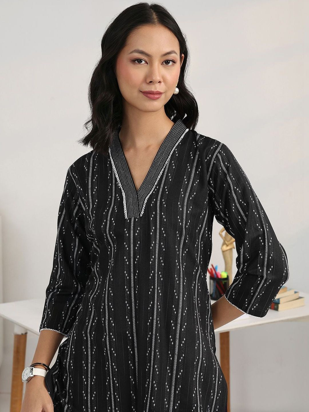 Women Printed Regular Cotton Blend Kurta with Palazzos & With Dupatta
