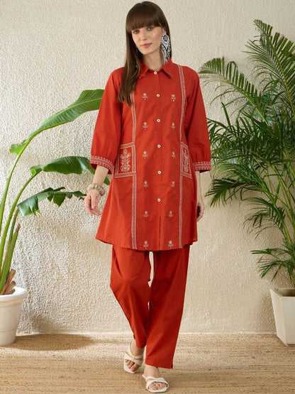 Dhiyona IE Embroidered Shirt Collar Three-Quarter Sleeves Pure Cotton Tunic And Trousers