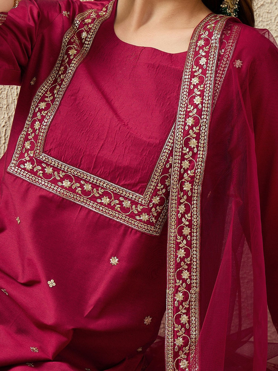 Embroidered Round Neck Kurta & Trousers With Dupatta Set