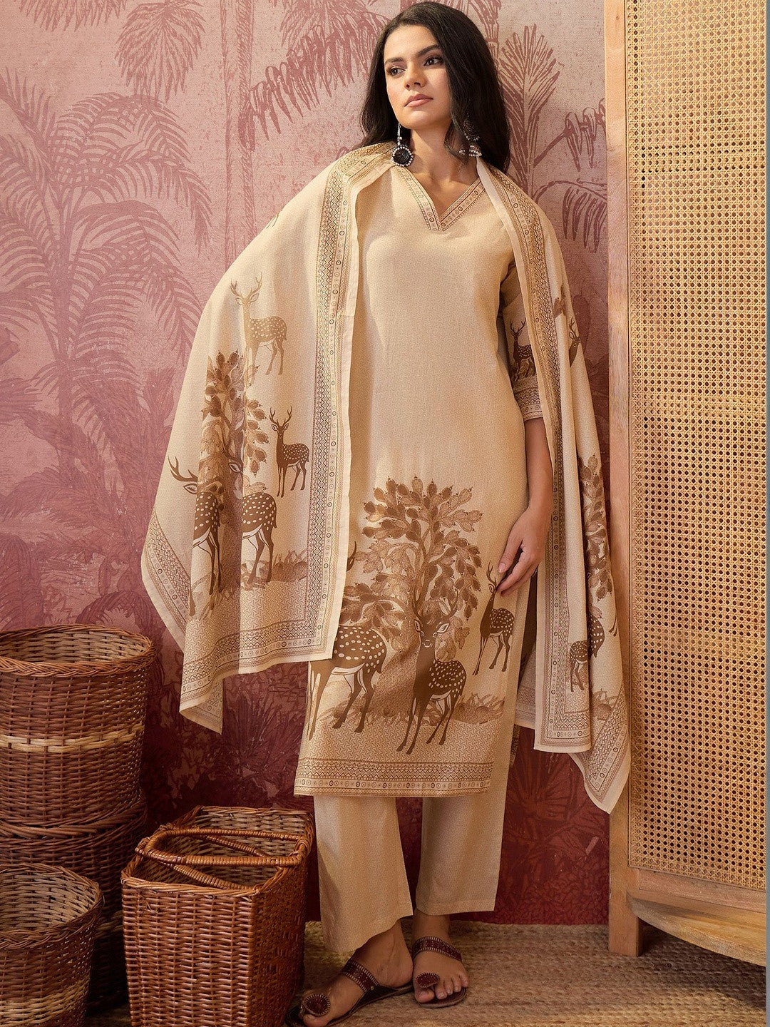 Women Animal Printed Regular Pure Cotton Kurta with Trousers & With Dupatta