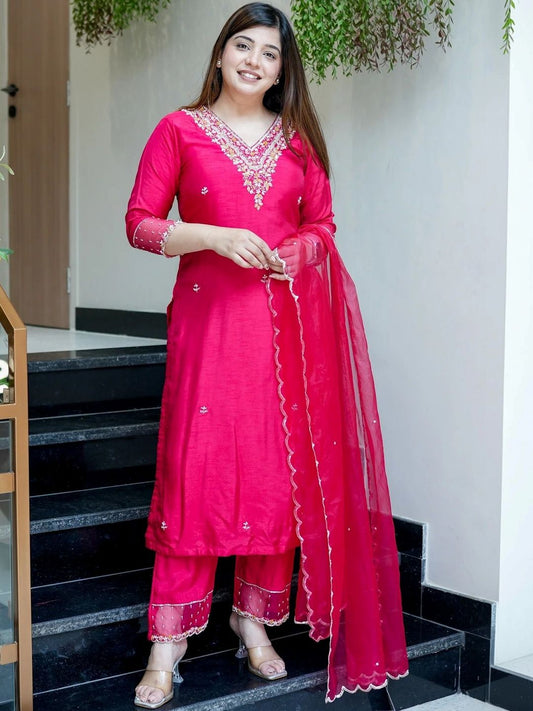Dhiyona KL Women Ethnic Motifs Embroidered Regular Thread Work Chanderi Silk Kurta with Palazzos & With Dupatta