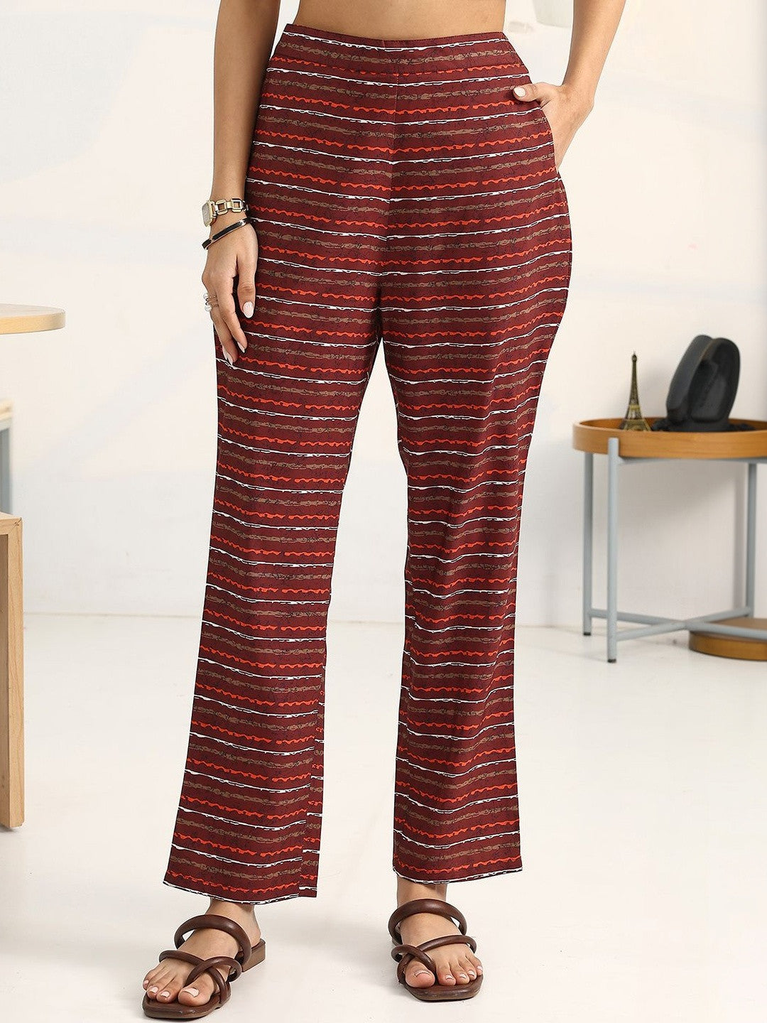 Women Ethnic Motifs Printed Regular Kurta with Trousers & With Dupatta