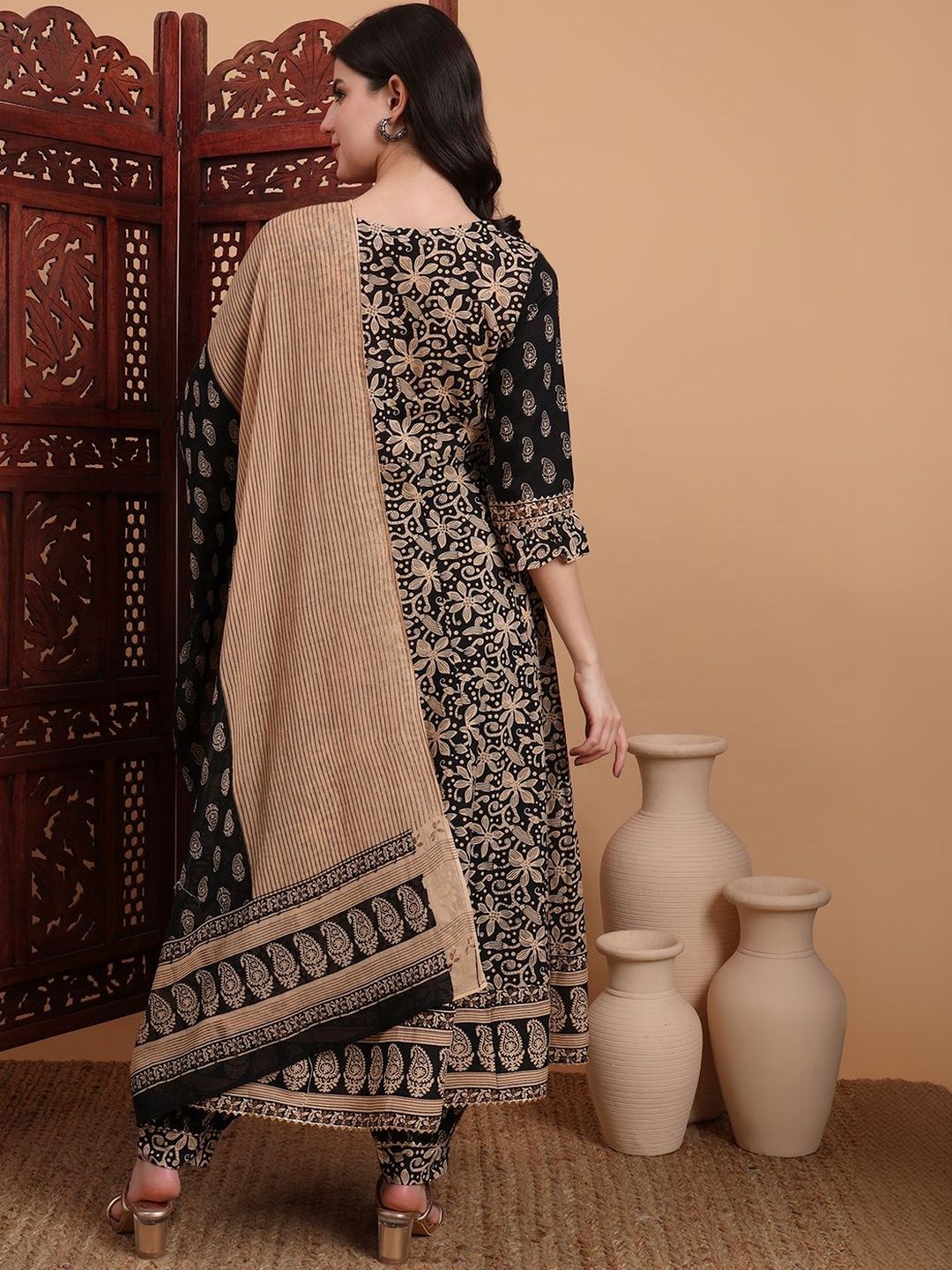 Dhiyona KL Women Ethnic Motifs Printed Panelled Pure Cotton Kurta with Harem Pants & With Dupatta